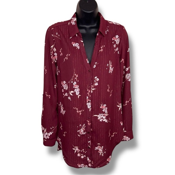 Medium Juniors Candies Burgundy Floral Long Sleeve Shimmer Thread Button Front - Picture 1 of 13